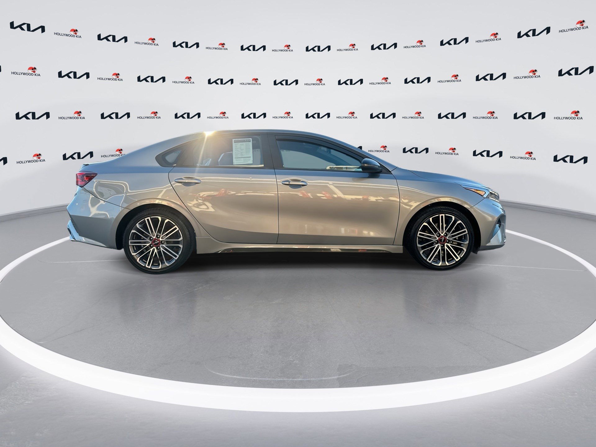 Certified 2022 Kia Forte GT image 9