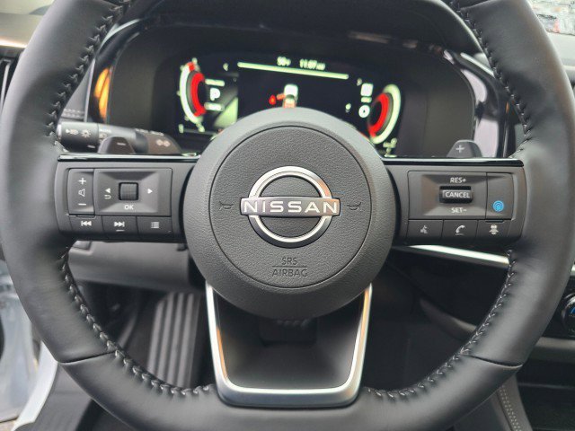 New 2025 Nissan Pathfinder Platinum w/ Cargo Package image 29