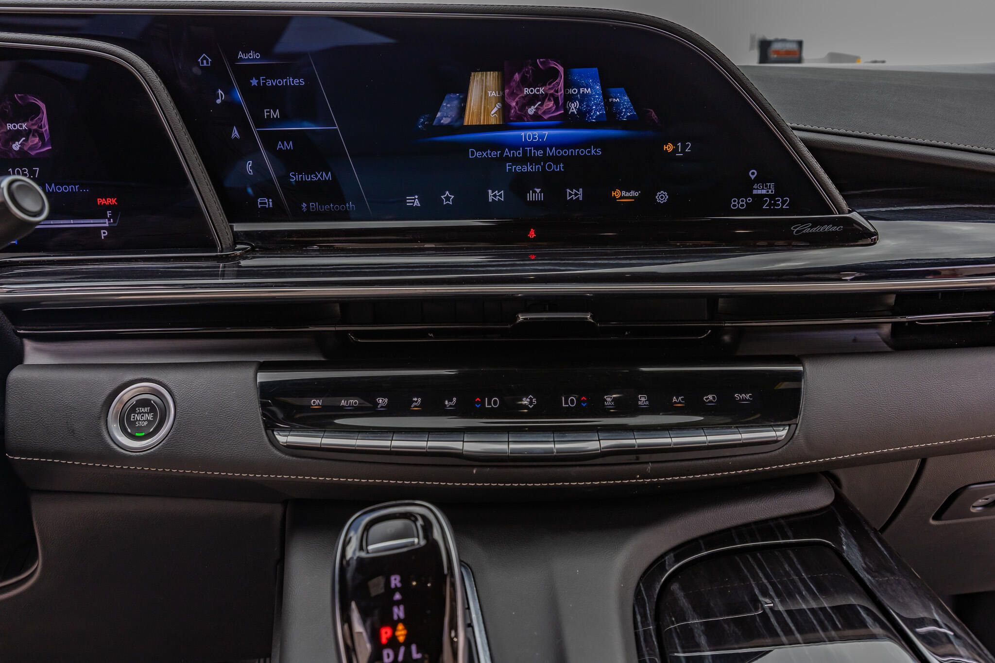 Used 2022 Cadillac Escalade Sport w/ Touring Package AWD/4WD image 20