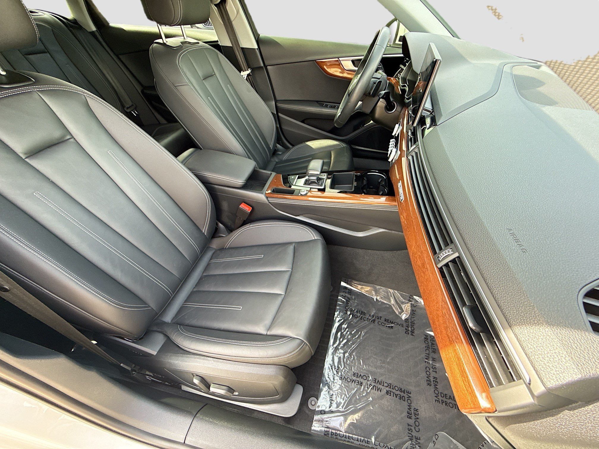 Used 2023 Audi A4 2.0T allroad Premium Plus AWD/4WD image 15