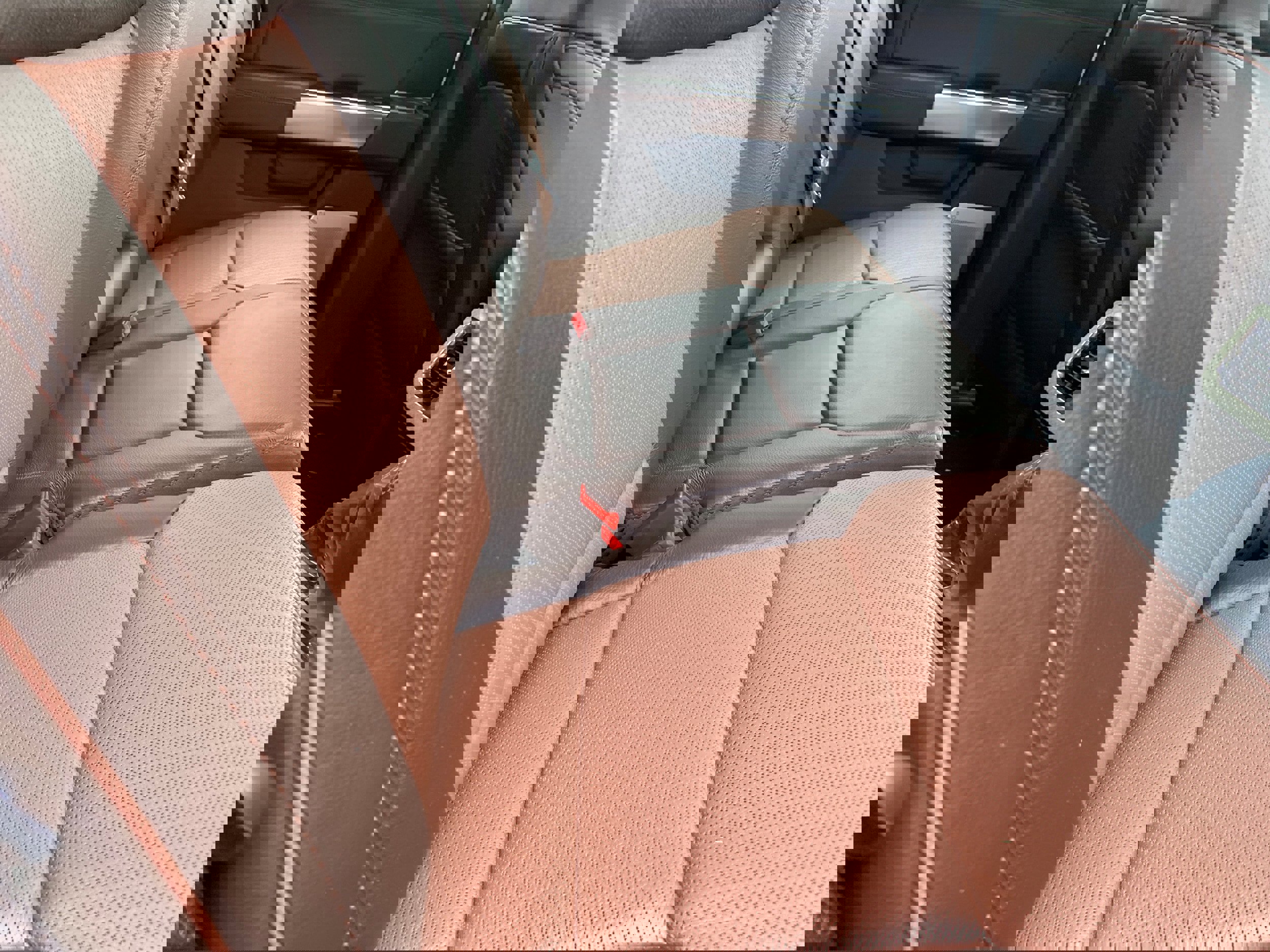 New 2025 Ford F250 King Ranch w/ Tremor Off-Road Package image 39