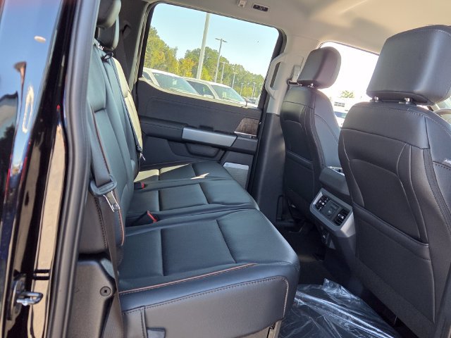 New 2027 Ford F350 Lariat w/ Camper Package RWD image 10