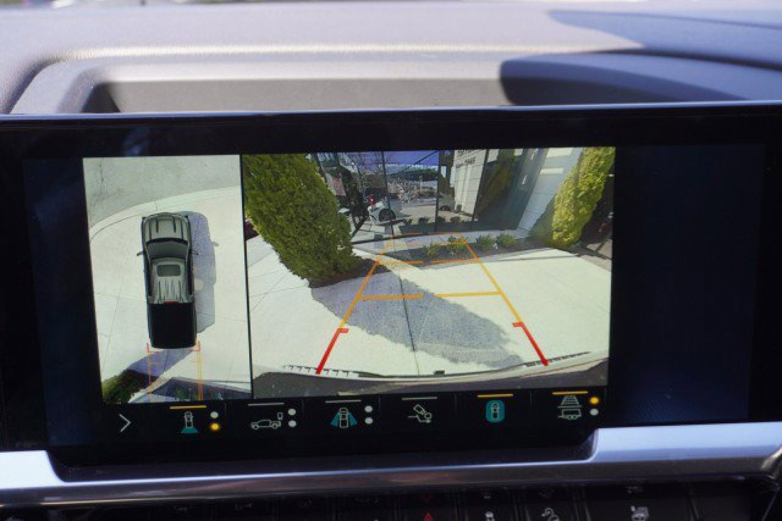 Used 2022 Chevrolet Silverado 1500 RST w/ All Star Edition Plus image 30