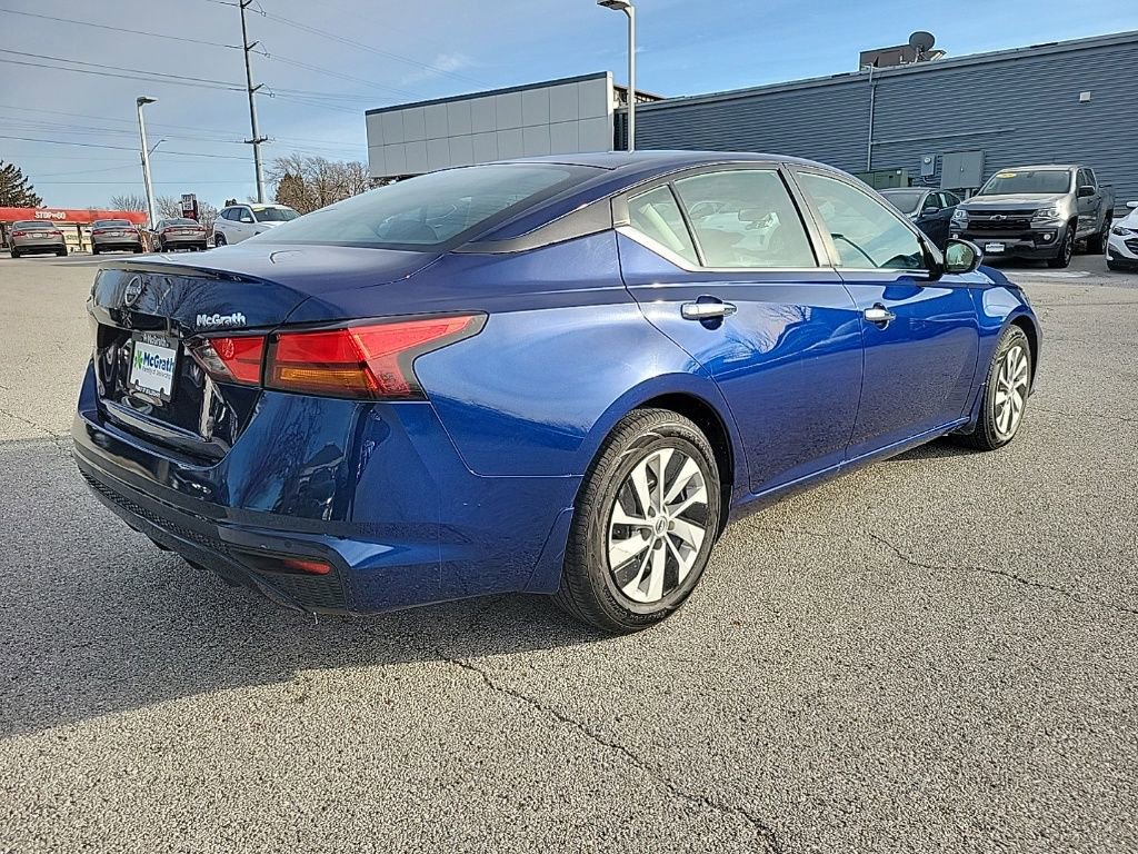 Used 2023 Nissan Altima 2.5 S image 7