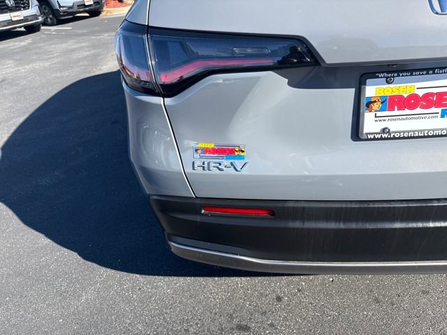 Certified 2023 Honda HR-V Sport image 24