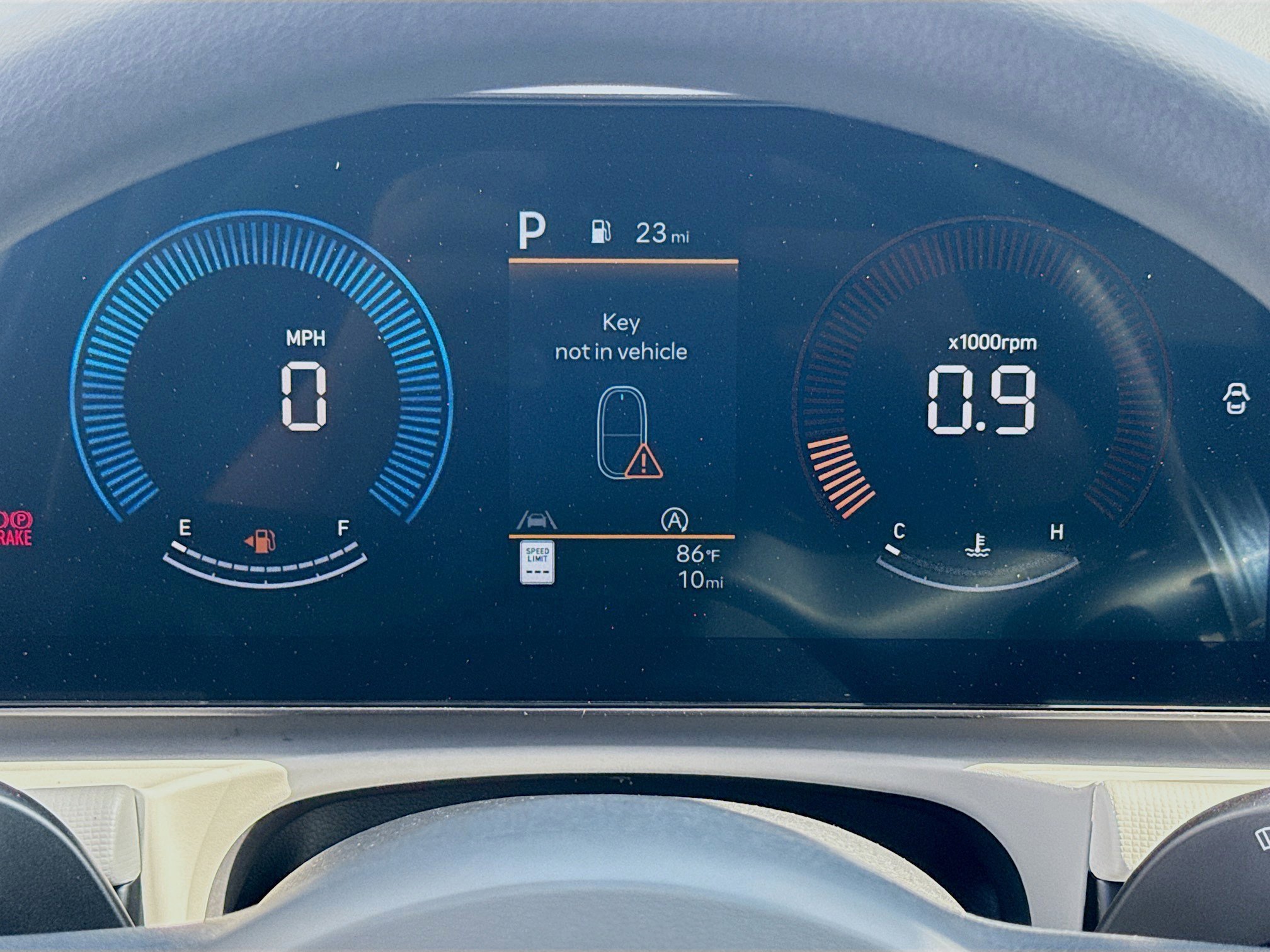 New 2026 Hyundai Tucson SEL image 9