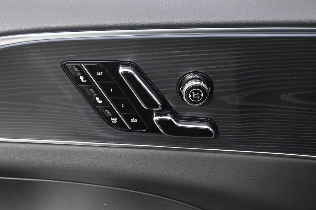 Certified 2025 Cadillac Lyriq Luxury w/ LPO, Floor Liner Package image 14