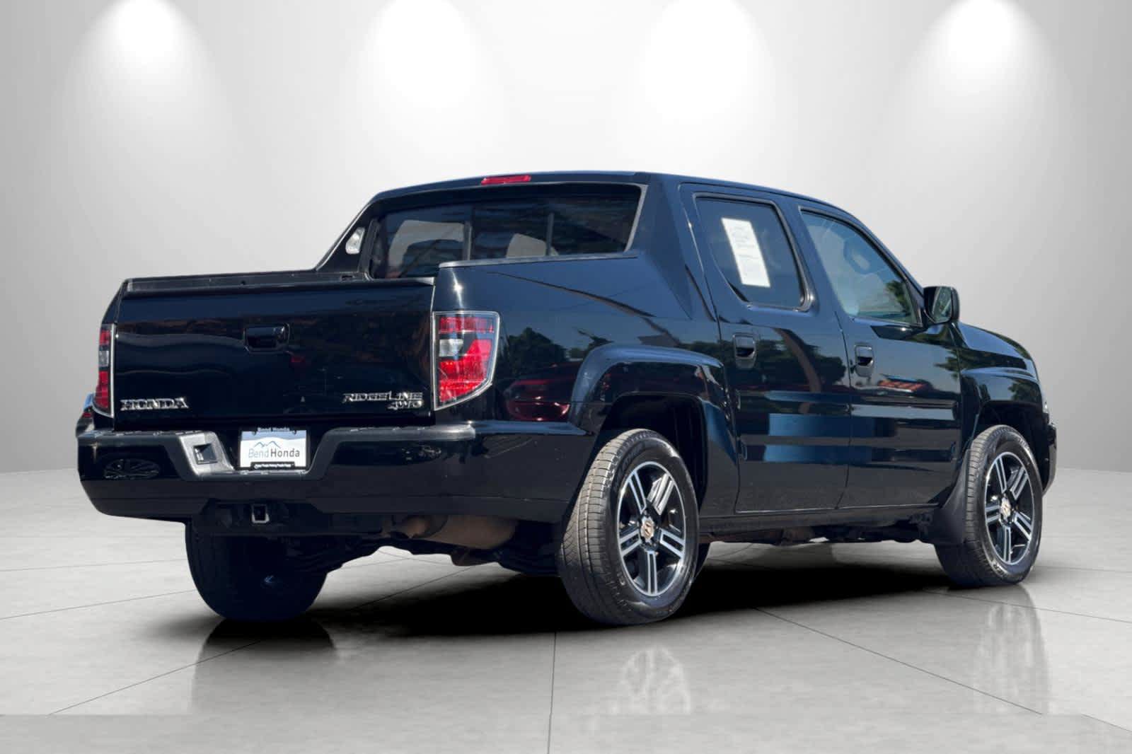 Used 2014 Honda Ridgeline Sport video 2