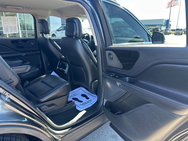 Used 2020 Lincoln Aviator Reserve w/ Elements Package Plus image 18