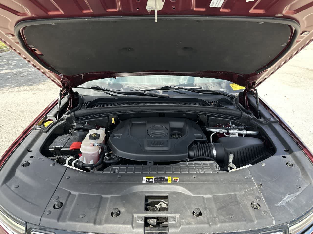 Certified 2022 Jeep Grand Cherokee L Overland RWD image 14
