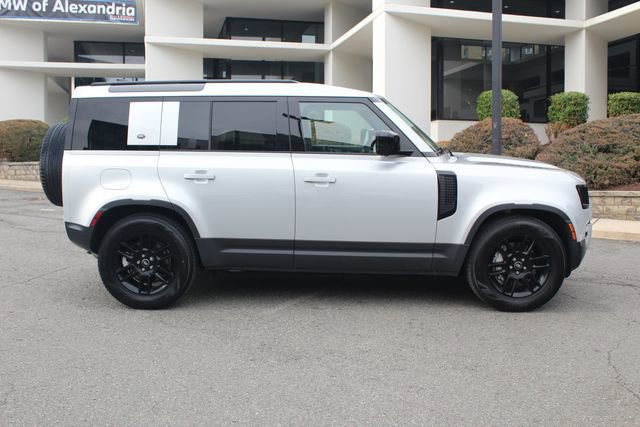 Used 2024 Land Rover Defender 110 S image 10