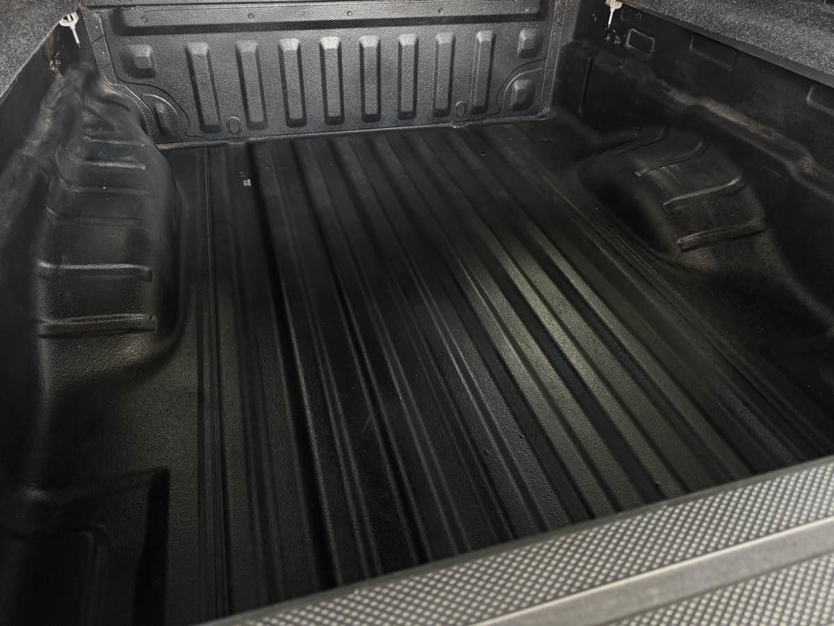 Used 2023 Nissan Frontier S w/ Technology Package AWD/4WD image 22