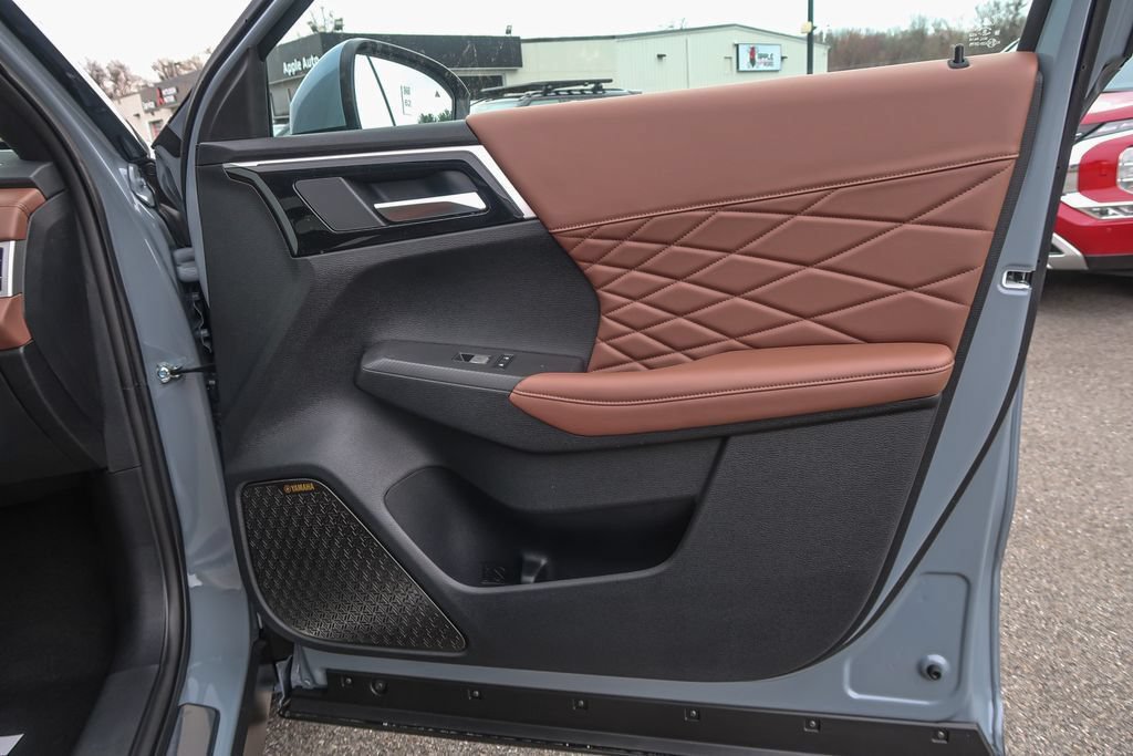 New 2026 Mitsubishi Outlander SEL AWD/4WD image 25