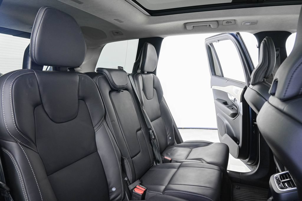 Certified 2024 Volvo XC90 T8 Ultimate w/ Lounge Package AWD/4WD image 25