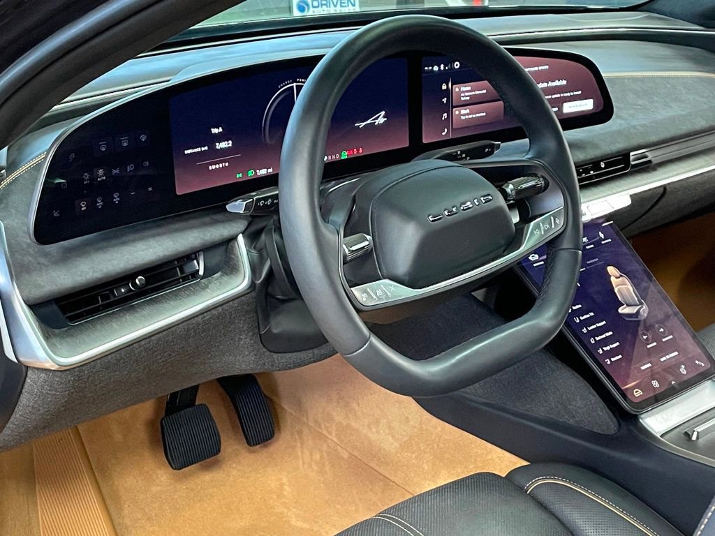 Used 2023 Lucid Air Grand Touring image 17
