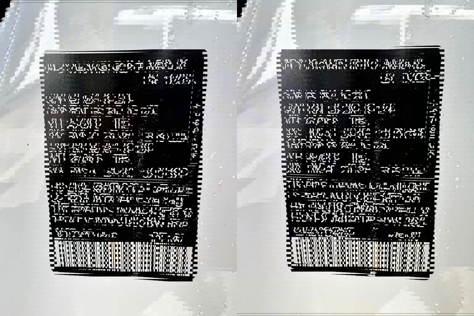 New 2026 Volkswagen Atlas Cross Sport SE image 18