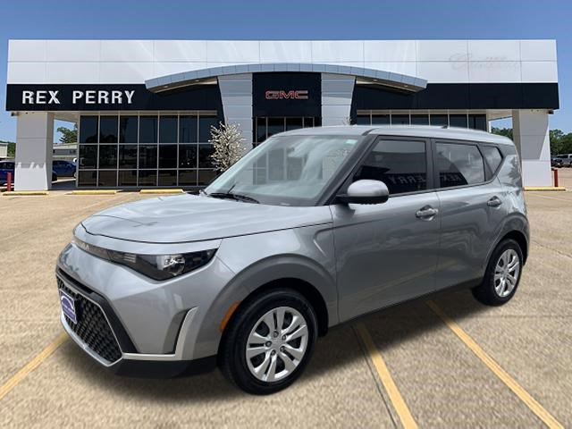 Used 2023 Kia Soul LX FWD video 1