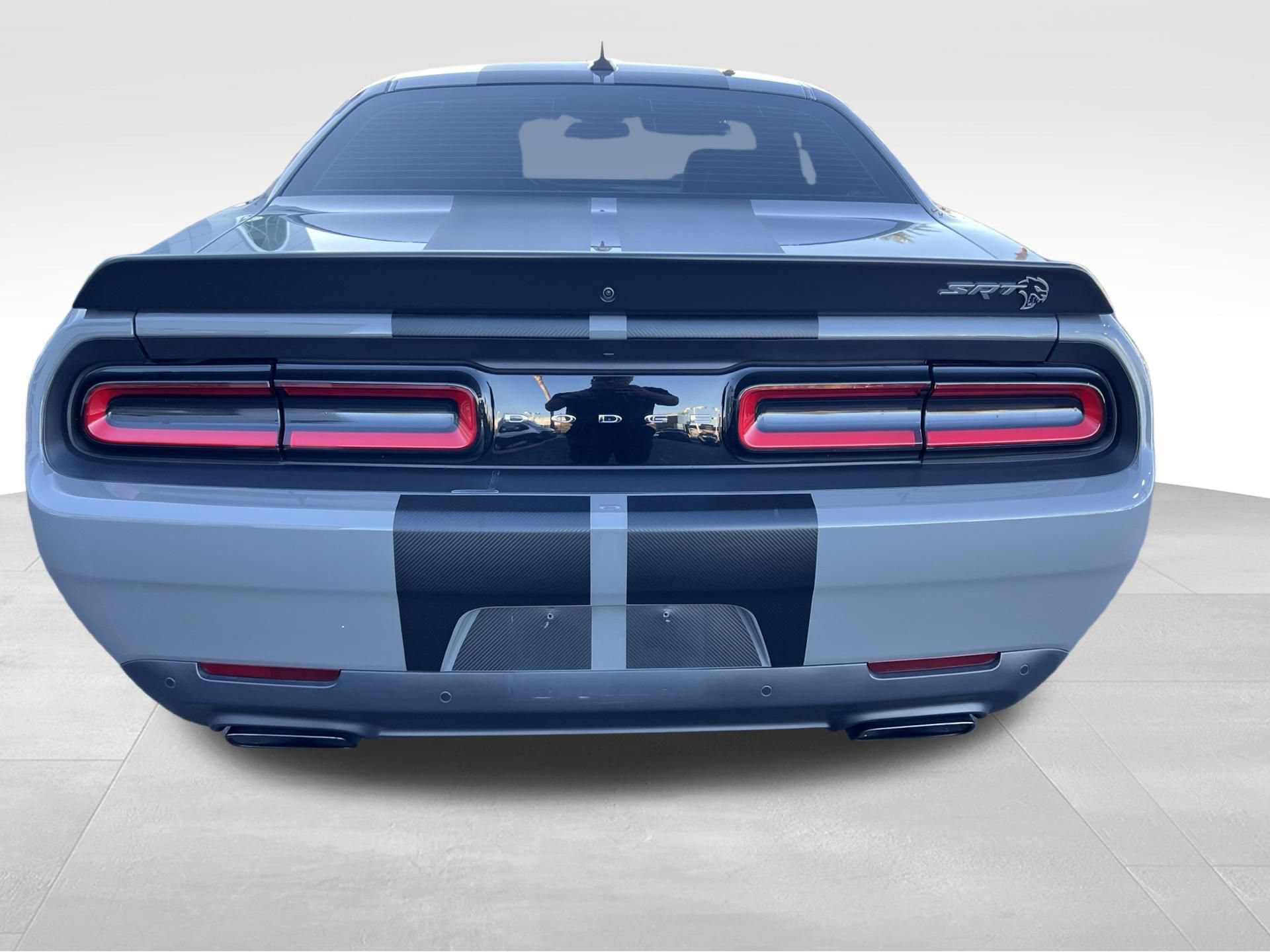 Used 2017 Dodge Challenger SRT Hellcat RWD image 6