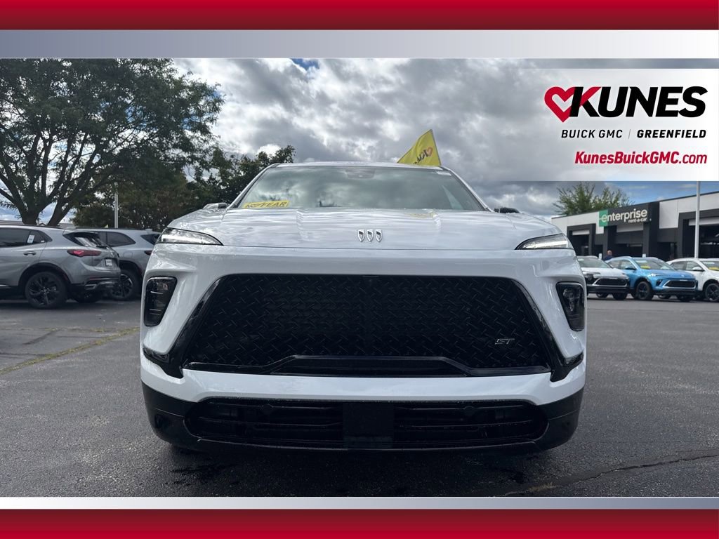 New 2026 Buick Enclave Sport Touring w/ LPO, Floor Liner Package image 12