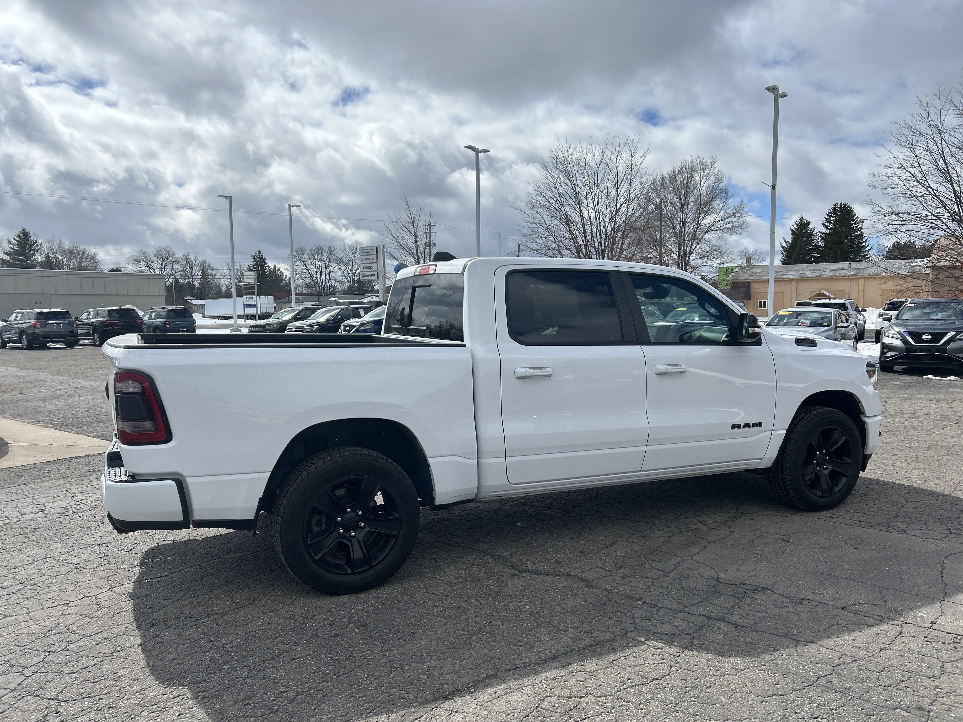 Used 2021 RAM 1500 Big Horn image 3
