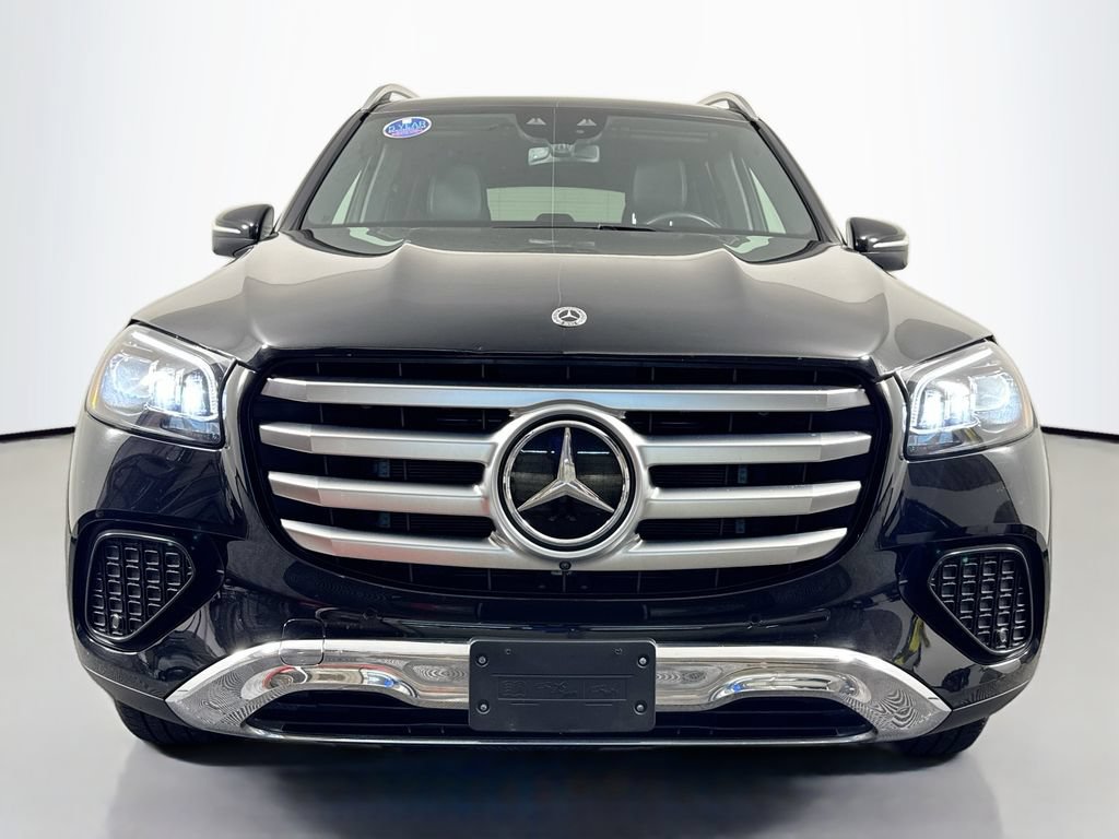 Used 2024 Mercedes-Benz GLS 450 4MATIC image 2