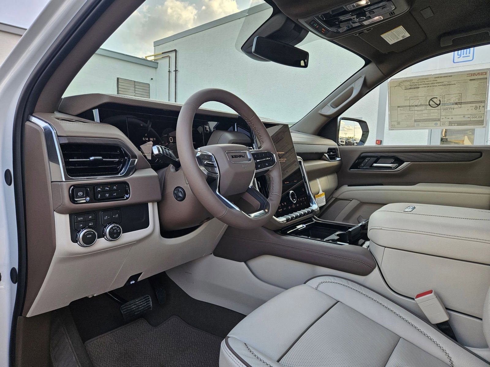 New 2026 GMC Yukon Denali AWD/4WD image 10