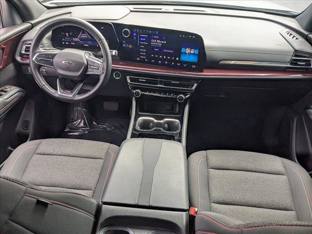 Used 2024 Chevrolet Traverse Z71 image 17