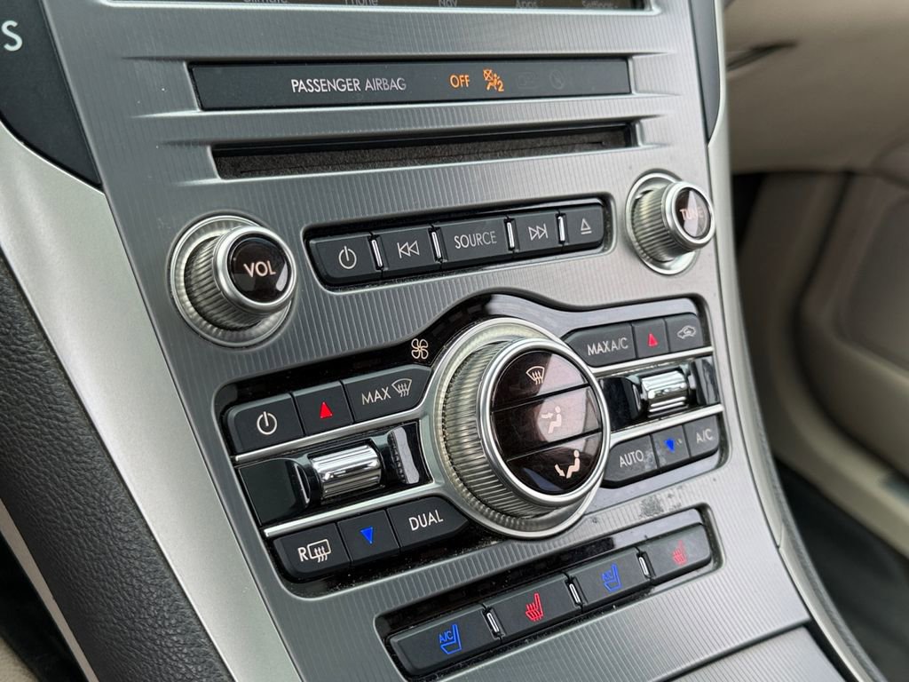 Used 2017 Lincoln MKZ Reserve image 21