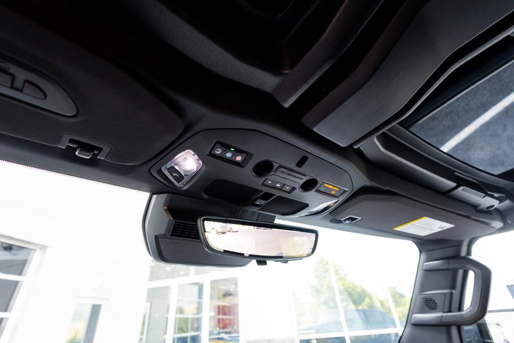 Used 2025 GMC Hummer EV 3X AWD/4WD image 42