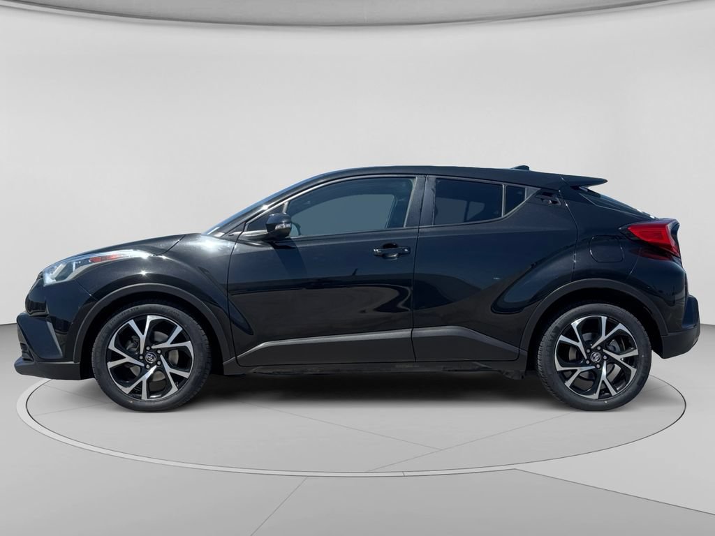 Used 2018 Toyota C-HR XLE FWD image 8