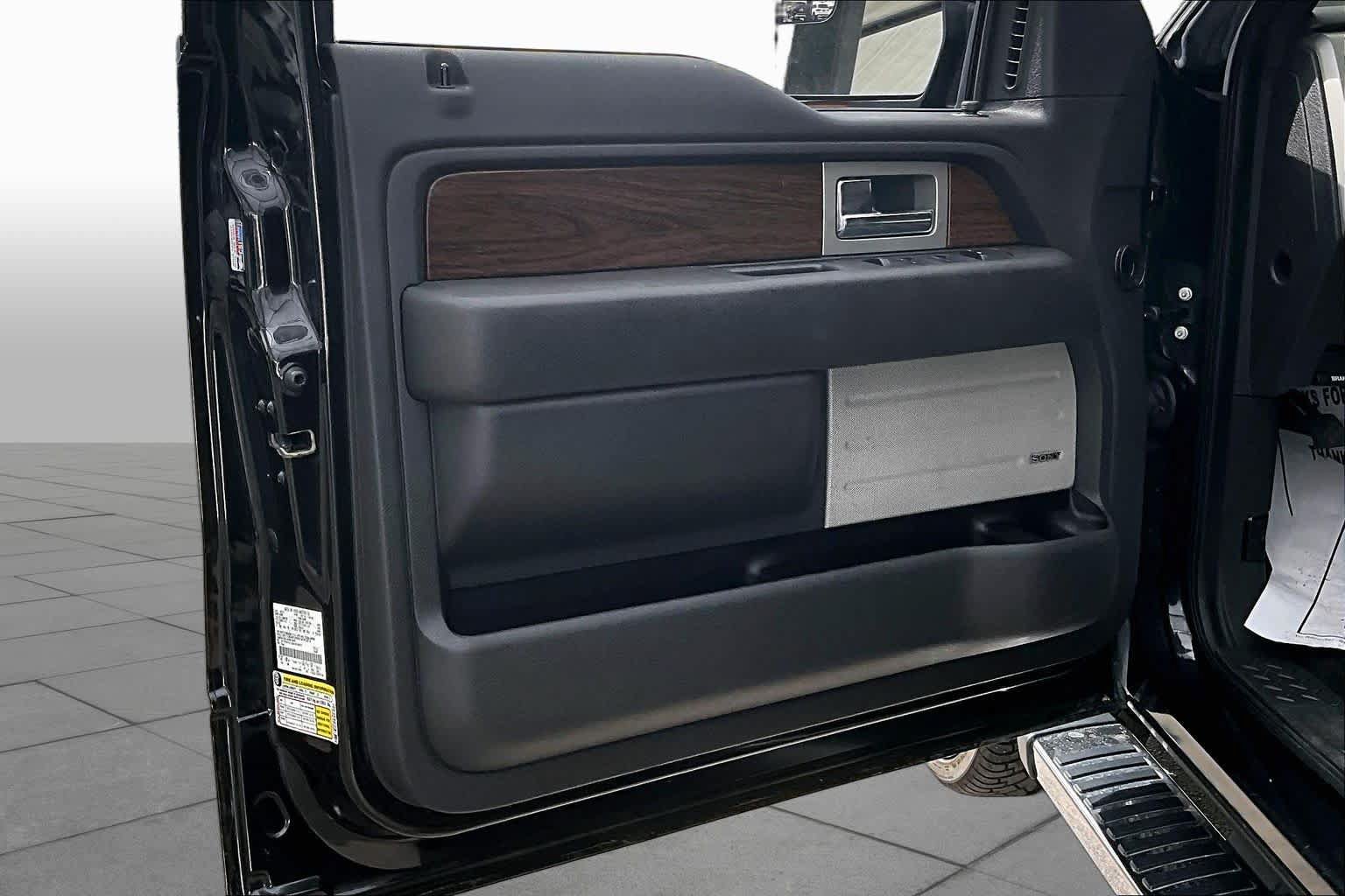 Used 2013 Ford F150 Lariat w/ Luxury Equipment Group RWD image 22