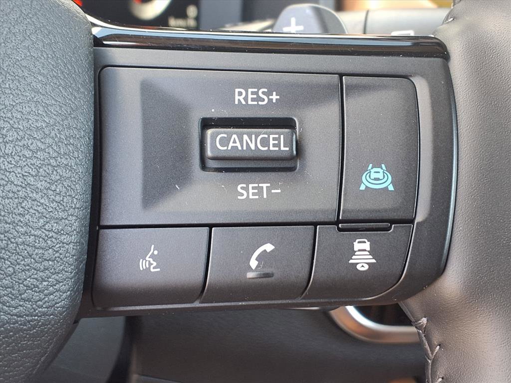 Certified 2025 Nissan Rogue Platinum w/ Platinum Premium Package image 24