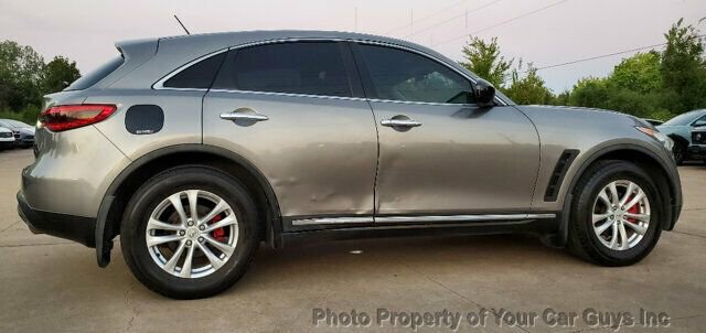 Used 2011 INFINITI FX35 AWD image 12