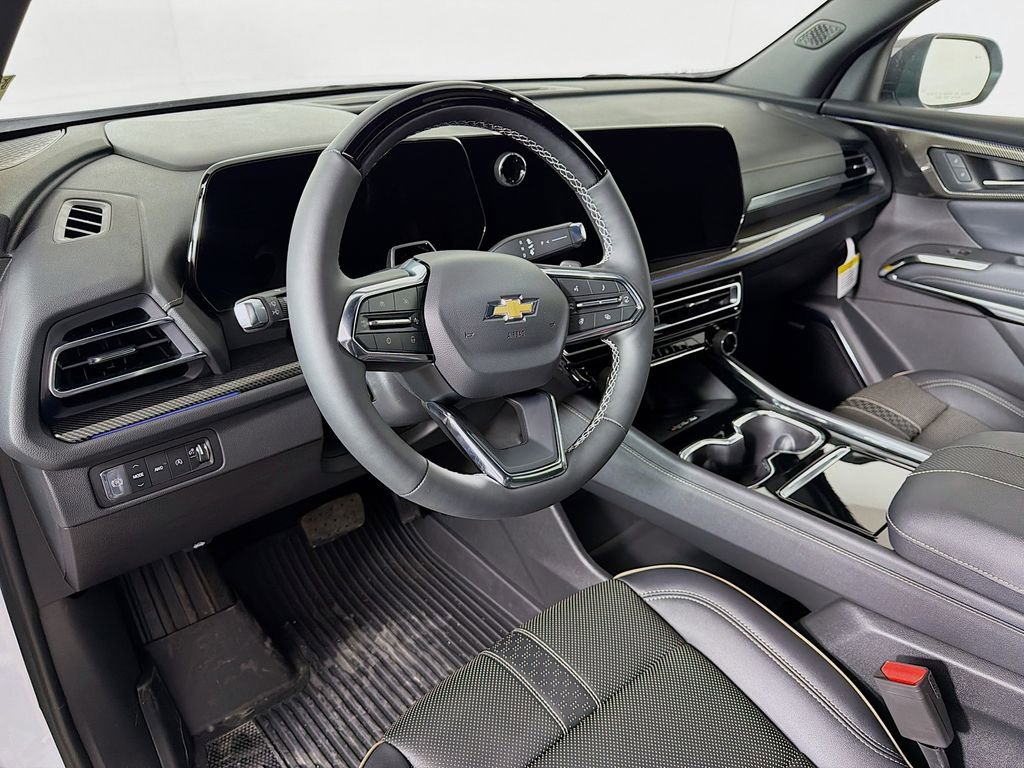 New 2026 Chevrolet Traverse High Country w/ LPO, Floor Liner Package AWD/4WD image 9