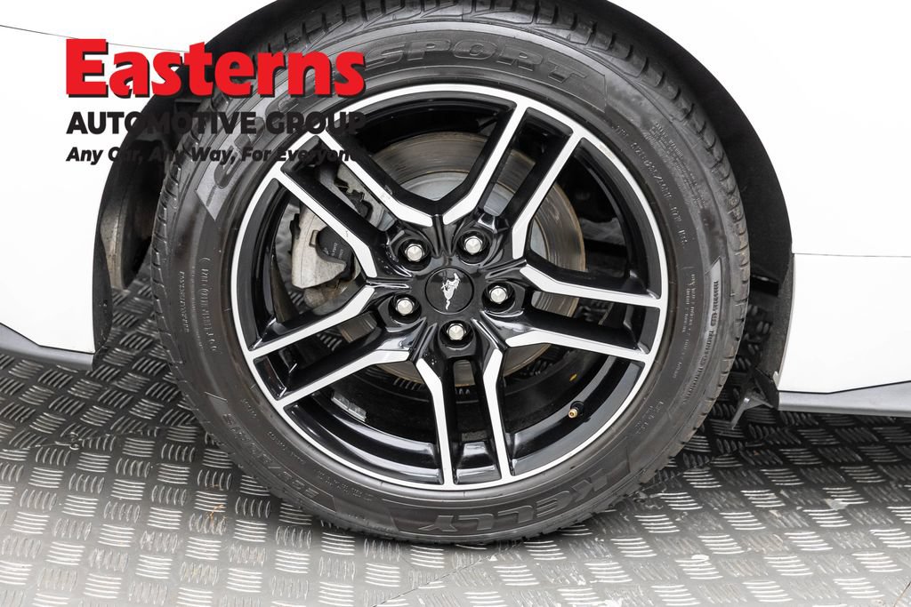 Used 2022 Ford Mustang Premium RWD image 27