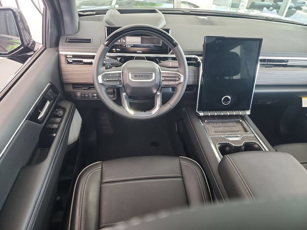 Certified 2025 GMC Sierra EV Denali AWD/4WD image 10