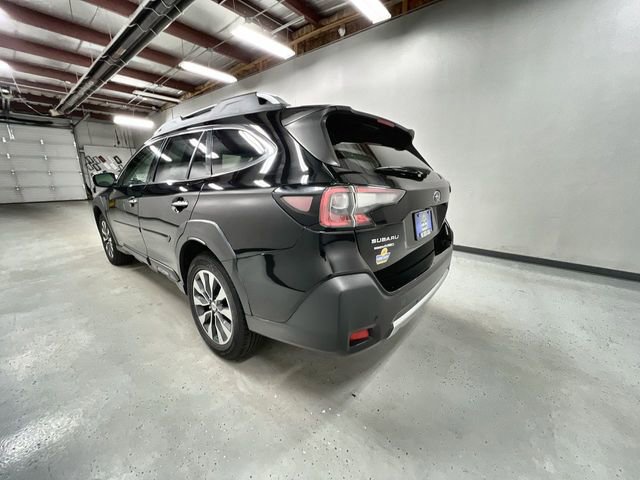 Used 2023 Subaru Outback Touring XT AWD/4WD image 6