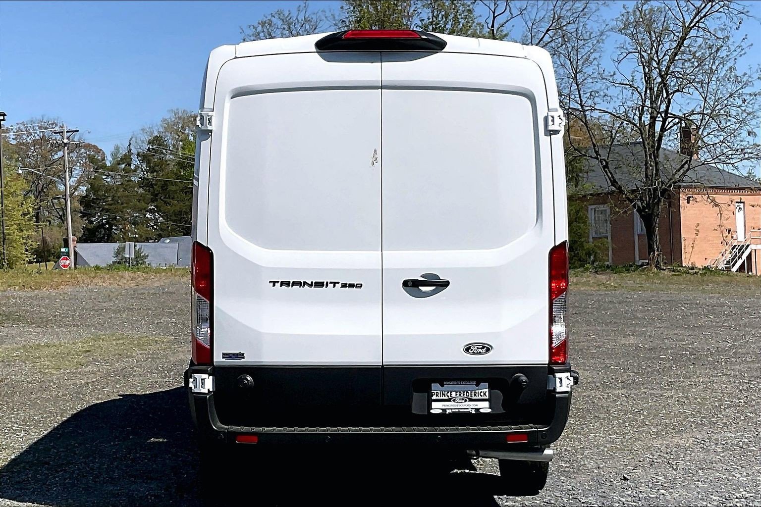 New 2026 Ford Transit 250 148 Medium Roof RWD image 4