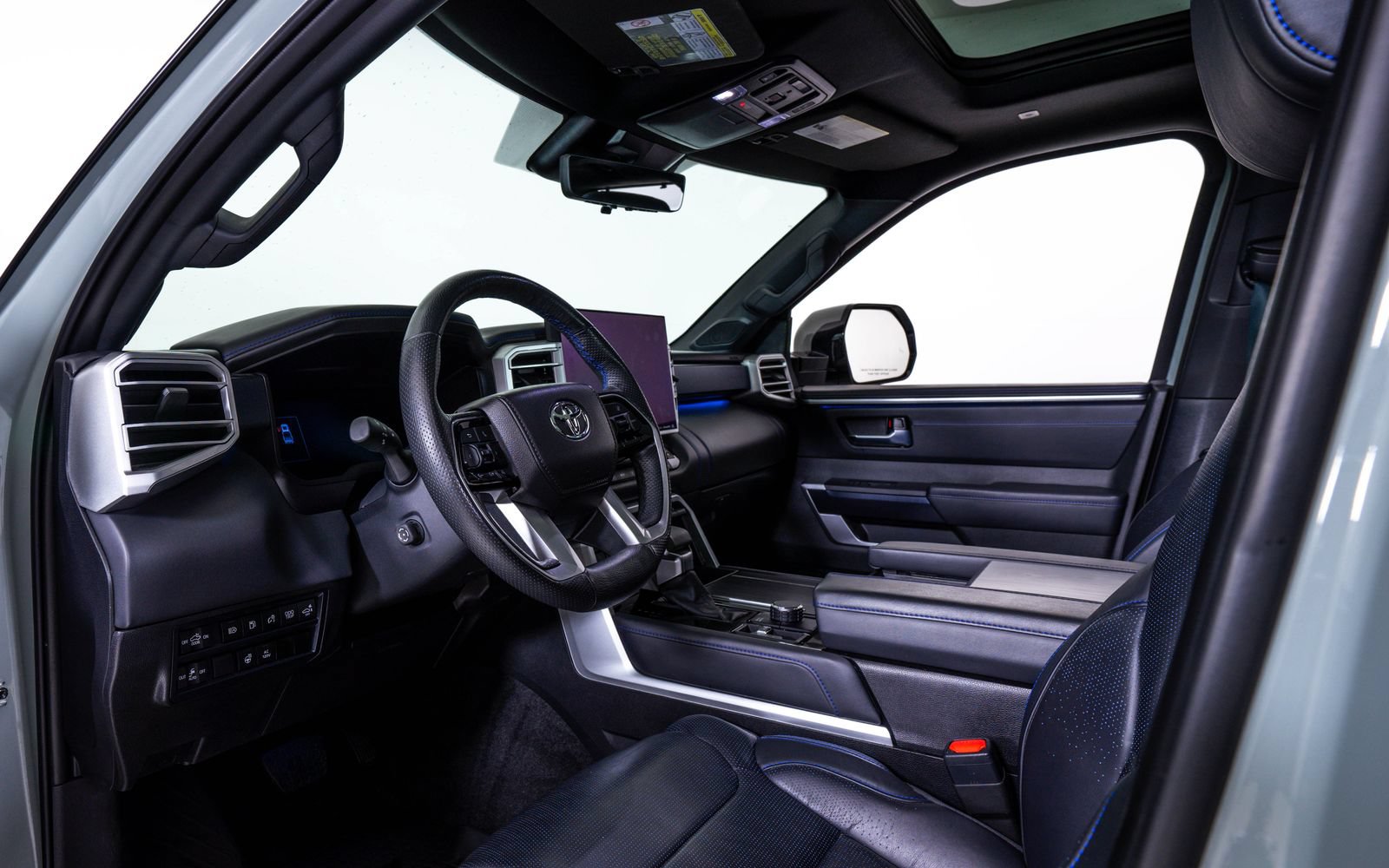 Used 2024 Toyota Tundra Platinum AWD/4WD image 15