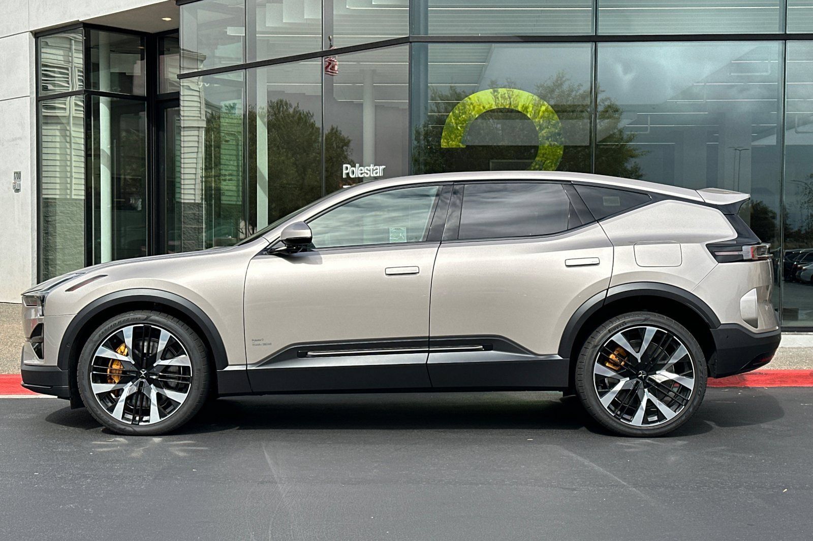 Used 2025 Polestar Polestar 3 AWD/4WD image 5