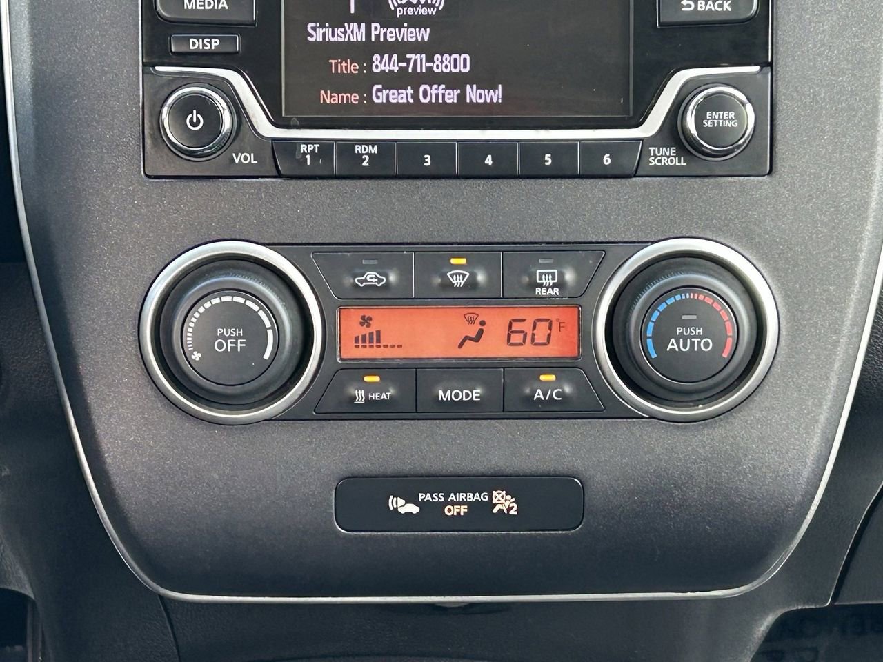 Used 2016 Nissan Leaf S w/ Charger Package image 19