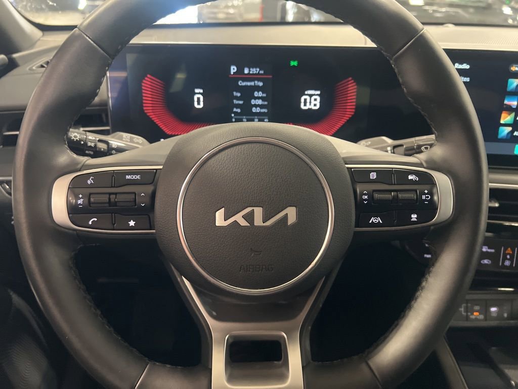 Certified 2025 Kia K5 GT-Line image 59