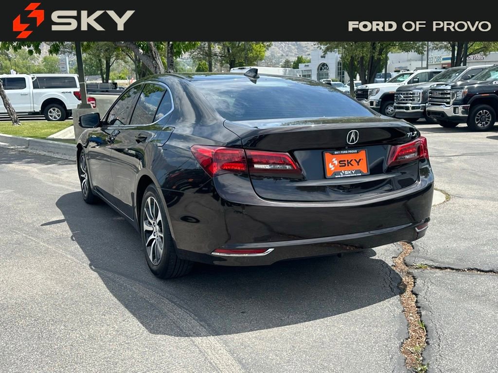 Used 2015 Acura TLX w/ Technology Package FWD image 4