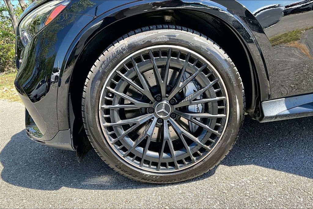 Used 2024 Mercedes-Benz GLC 43 AMG 4MATIC image 11
