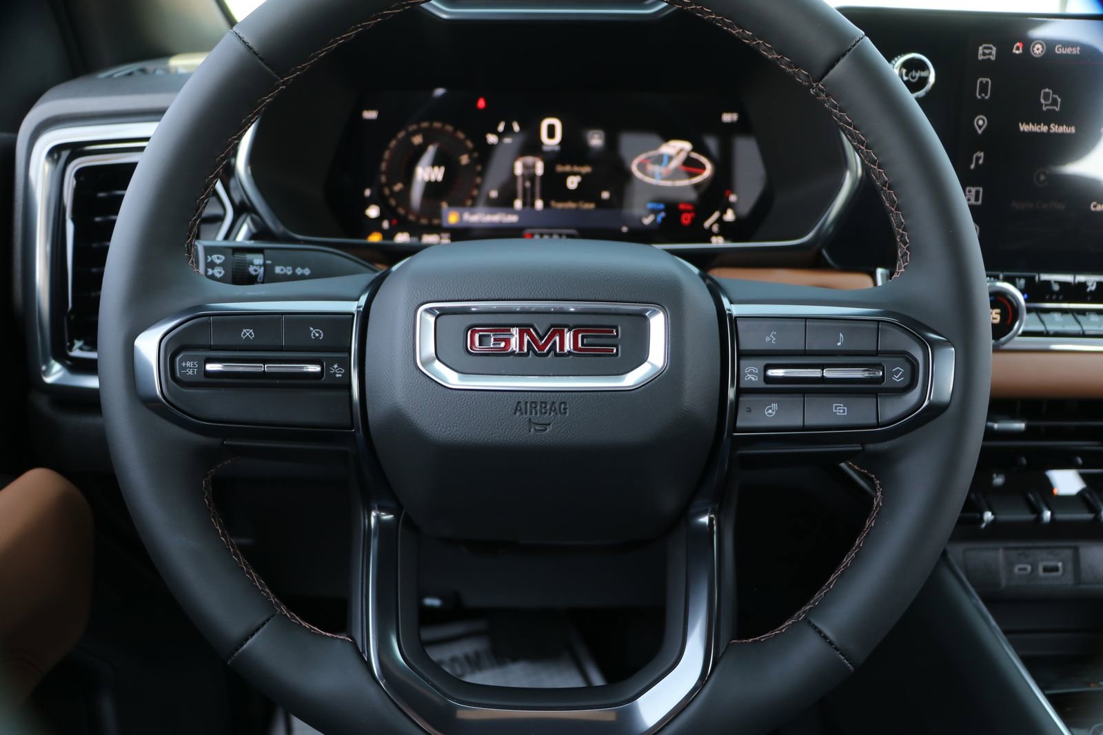 New 2025 GMC Canyon AT4 w/ AT4 Premium Package image 17