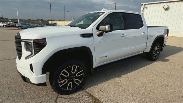 New 2026 GMC Sierra 1500 AT4 w/ AT4 Premium Package image 38