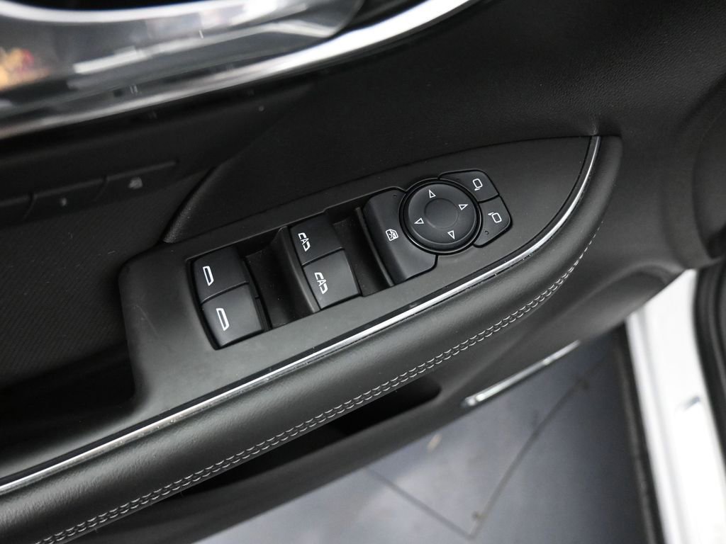 Used 2024 Buick Envision Preferred image 29