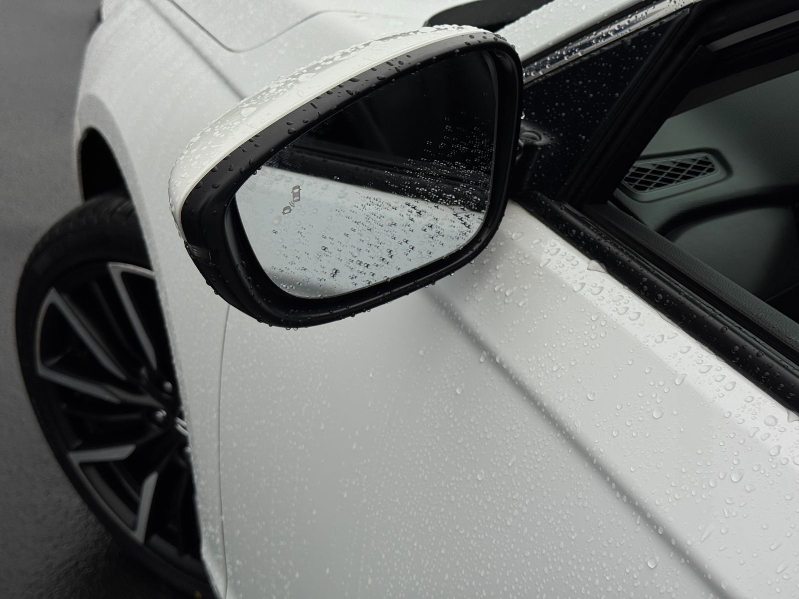 Certified 2023 Honda Accord Touring image 33