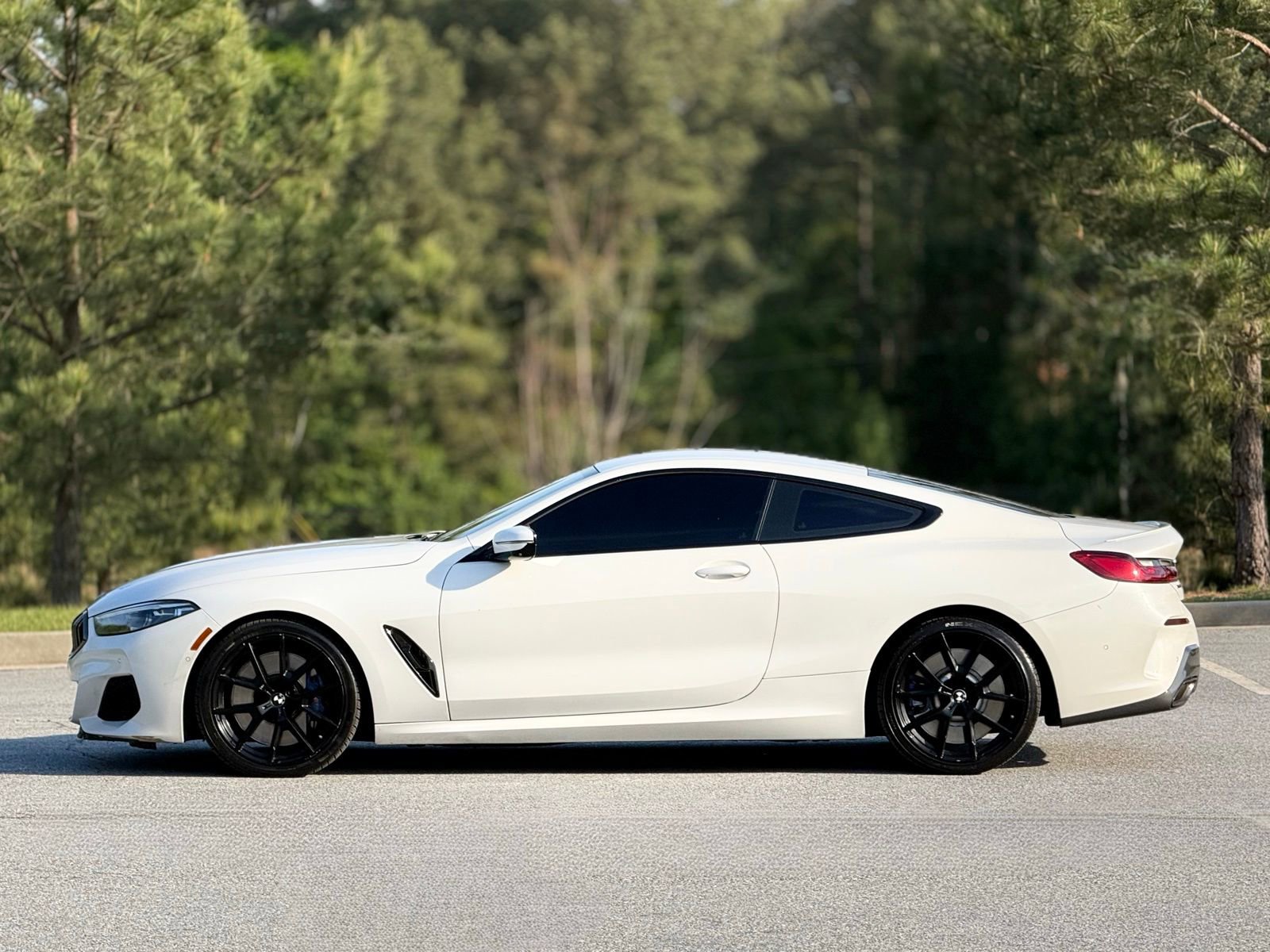 Used 2021 BMW M850i xDrive Coupe AWD/4WD image 9