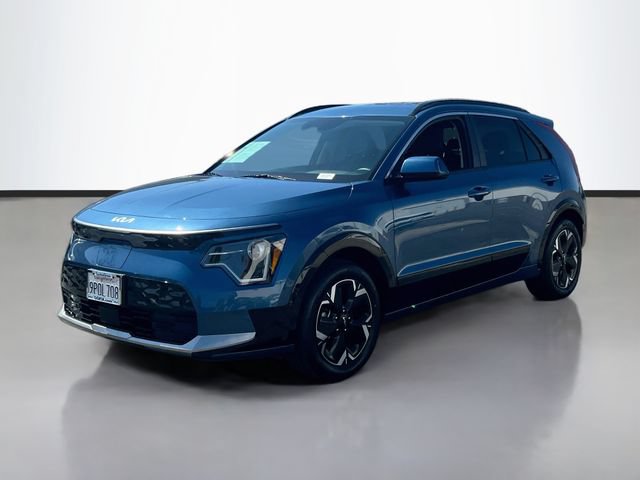 Certified 2024 Kia Niro Wind FWD image 3